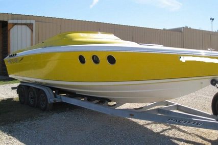 Donzi Blackwidow 30 for sale in United States of America for $25,000 (£19,662)