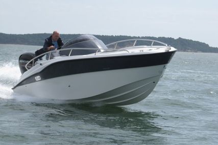 Clear Aries Cabin Deluxe for sale in United Kingdom for £34,995