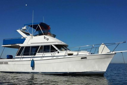 Bayliner 3270 Motor Yacht for sale in United States of America for $32,300 (£23,058)