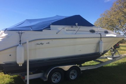 Sea Ray 270 Sundancer for sale in United States of America for $22,500 (£15,805)