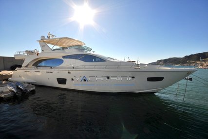Azimut 85 for sale in France for €1,395,000 (£1,220,975)