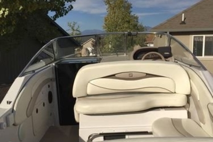 Four Winns 238 Vista for sale in United States of America for $20,500 (£14,634)