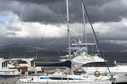 Jeanneau Sun Light 30 for sale in Italy for €25,000 (£22,285)
