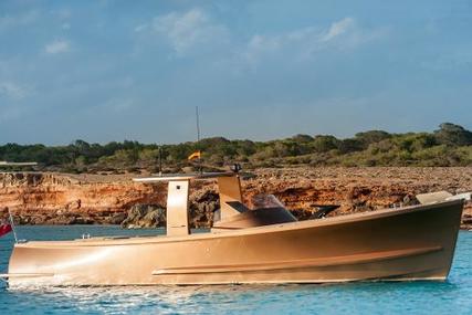 Alen 42 for sale in Spain for €250,000 (£218,976)