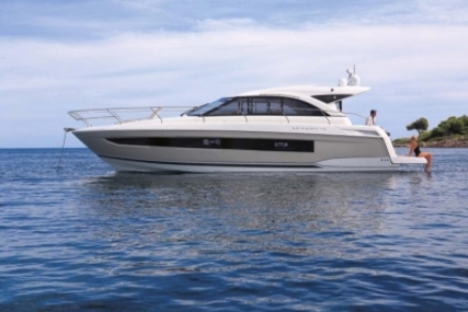 Jeanneau Leader 46 for sale in Germany for €429,900 (£376,745)