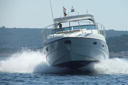 Sealine S38 for sale in Croatia for €120,000 (£105,462)