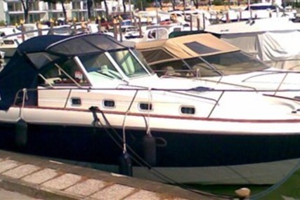 Beneteau Ombrine 900 for sale in Italy for €38,500 (£33,697)