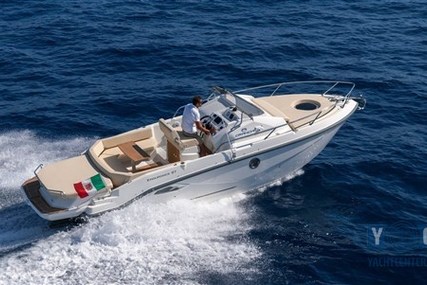 Cranchi Endurance 27 for sale in Netherlands for €94,200 (£82,449)