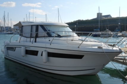 Jeanneau Merry Fisher 855 for sale in France for 79.900 € (70.262 £)