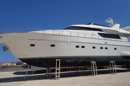 Sanlorenzo 72 for sale in Italy for €1,250,000 (£1,086,834)