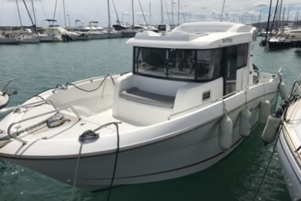 Beneteau Barracuda 9 for sale in France for €78,000 (£68,324)