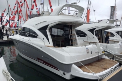 Beneteau Antares 36 for sale in France for €290,000 (£253,932)