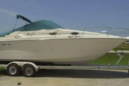Sea Ray 270 Sundancer for sale in United States of America for $ 15.500 (£ 11.123)