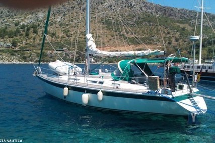 Wauquiez Centurion 40 S for sale in Italy for €69,000 (£60,300)