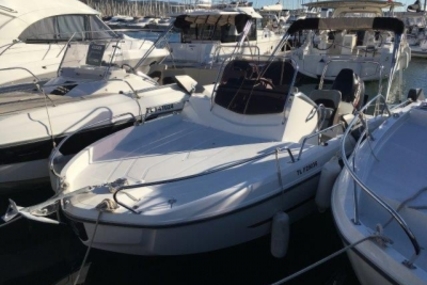 Beneteau Flyer 6 Sundeck for sale in France for €34,000 (£29,920)