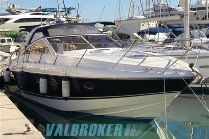 Princess V42 for sale in Italy for €150,000 (£131,646)