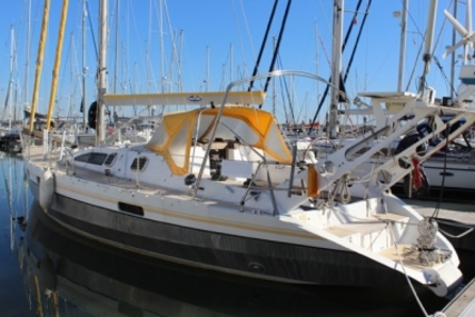 Alubat Ovni 43 for sale in Portugal for 195.000 € (171.356 £)