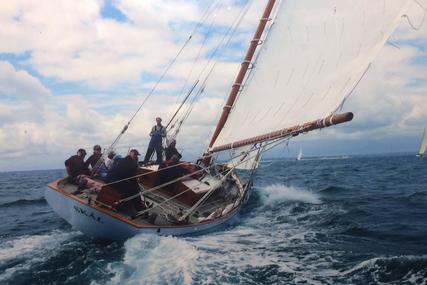 Classic Philip Rhodes Gaff Cutter for sale in France for £199,000