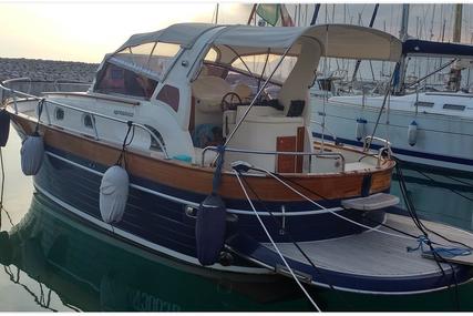 Apreamare 32 Comfort for sale in Italy for €155,000 (£136,303)