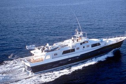 Lurssen 33 for sale in Greece for €590,000 (£517,158)