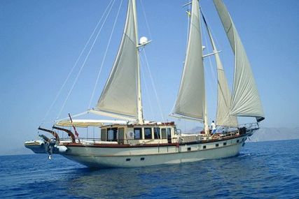 Luxury traditional Gullet for sale in Greece for 450.000 € (393.240 £)
