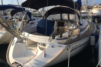 Bavaria 38 for sale in France for €67,000 (£58,690)