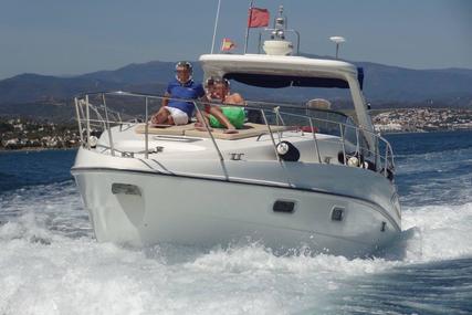 Sealine S38 for sale in Spain for 120.000 £