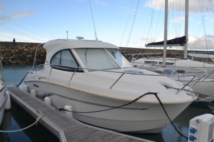 Beneteau Antares 8 for sale in France for €47,000 (£40,876)