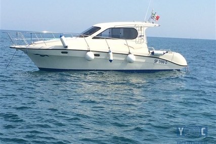 Intermare 800 for sale in Italy for € 47.000 (£ 41.072)