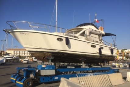 Couach 1100 for sale in France for €42,000 (£36,527)