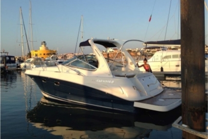 Four Winns Vista 298 for sale in Portugal for €84,000 (£73,815)