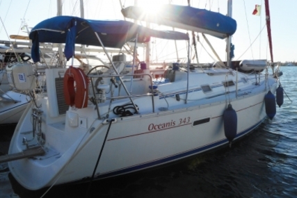 Beneteau Oceanis 343 Shallow Draft for sale in Italy for €43,000 (£37,683)