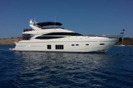 Princess PRINCESS 72 for sale in Italy for €1,500,000 (£1,310,879)