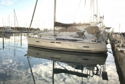 Jeanneau Sun Odyssey 409 Performance for sale in France for €167,000 (£146,167)
