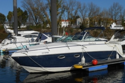 Rinker Fiesta Vee 270 for sale in Portugal for €47,500 (£41,563)