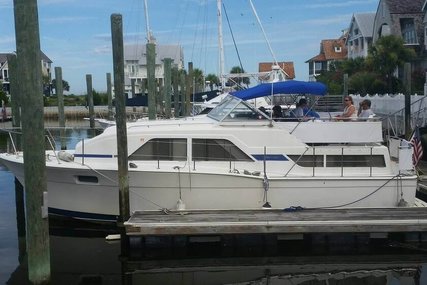Chris-Craft 350 Catalina for sale in United States of America for $22,500 (£16,722)
