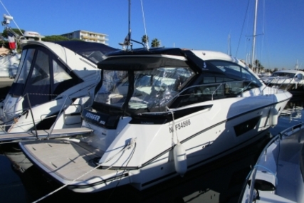 Beneteau Gran Turismo 40 for sale in France for €335,000 (£293,448)