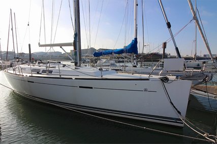 Dufour 425 Grand Large for sale in Belgium for €134,000 (£117,251)
