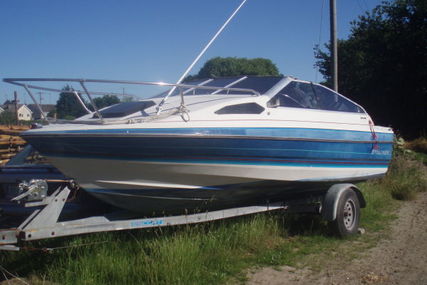 Bayliner CAPRI for sale in Ireland for €8,950 (£7,771)