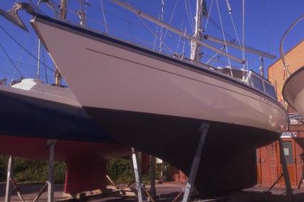 Trident Voyager 35 for sale in Malta for €35,000 (£30,634)