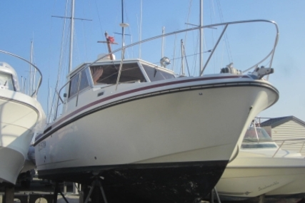 Beneteau Antares 800 for sale in France for €12,850 (£11,478)