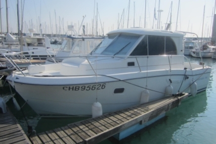 Beneteau Antares 760 for sale in France for €29,000 (£25,403)