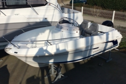 Beneteau Flyer 550 Open for sale in France for €18,000 (£15,767)