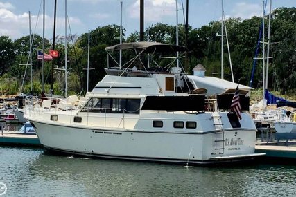 Carver 3607 Aft Cabin for sale in United States of America for $48,000 (£36,229)