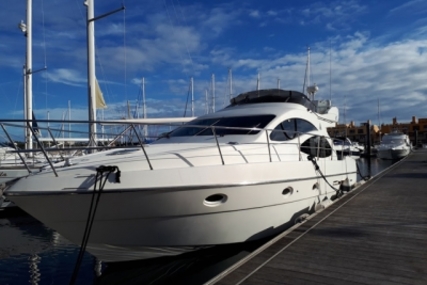 Azimut Yachts 42 for sale in Portugal for 120.000 € (105.849 £) Azimut Yachts 42 for sale in Portugal for 120.000 € (105.849 £)