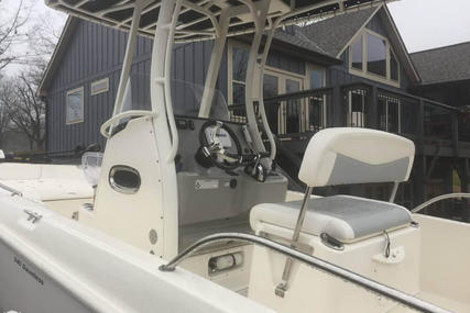 Boston Whaler 240 Dauntless for sale in United States of America for $88,900 (£63,480)