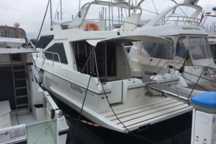 Couach 1401 for sale in France for €56,000 (£48,690)