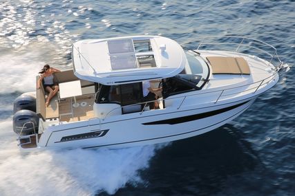 Jeanneau Merry Fisher 895 Legend for sale in United Kingdom for £129,850