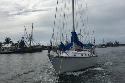 Hunter 37 for sale in United States of America for $22,500 (£16,062)