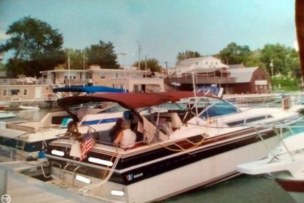Wellcraft St Tropez 3200/EX for sale in United States of America for $16,000 (£11,425)